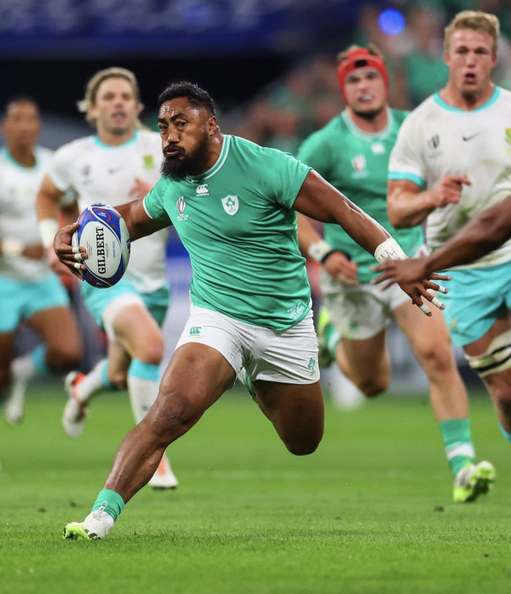 RugbyLAD7's tweet photo. The Bundee Aki show.

#RSAvIRE | #RWC2023 https://t.co/u3poXRQRUl