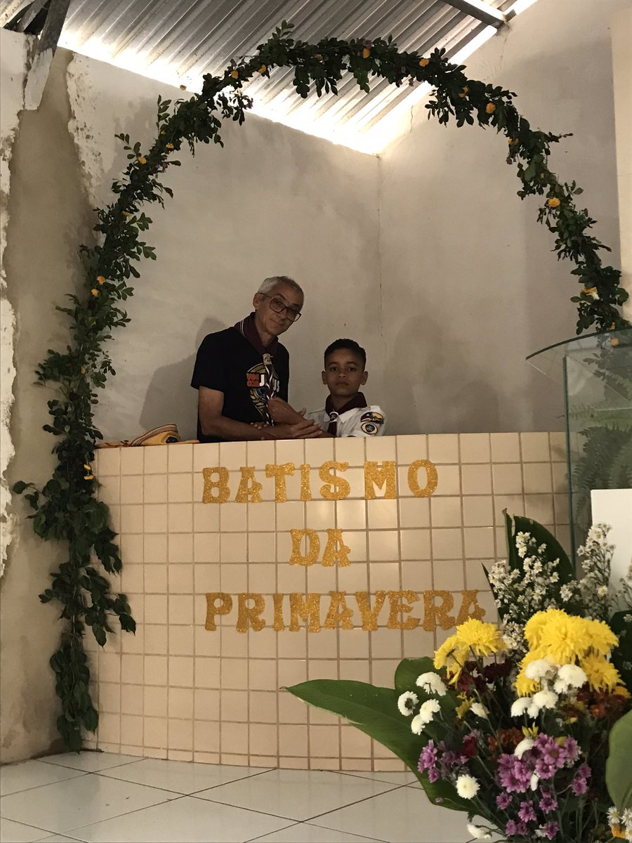 PcesarPr's tweet photo. IASD Manoel Vitorino - Distrito 21 Setembro - DBV  + Aventureiros entregam a vida a Jesus! Meninas expressam o desejo de serem batizadas! Glórias a Deus! https://t.co/ohUrDsBYZw