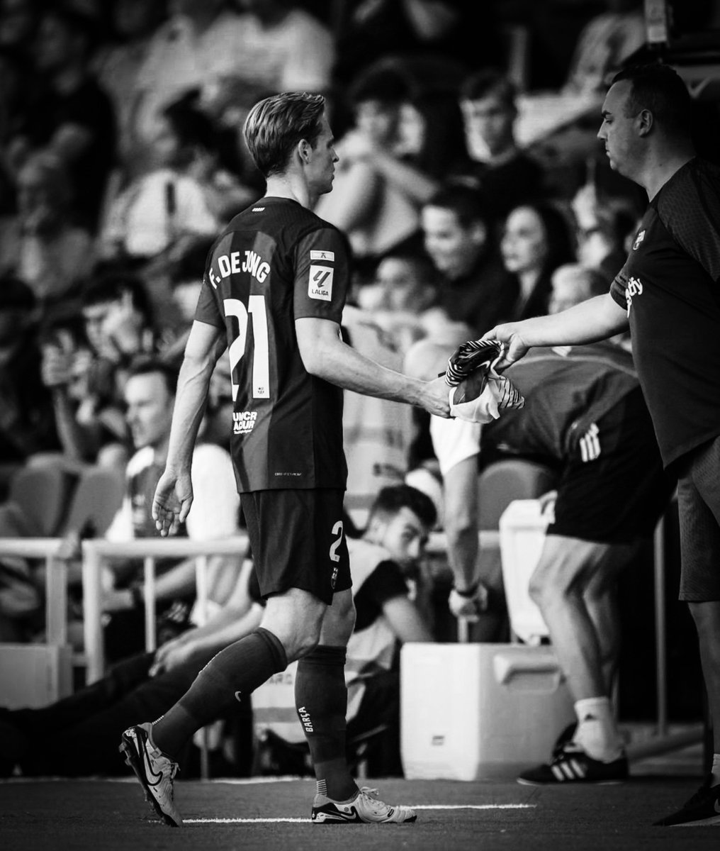 Managing Barça tweet media