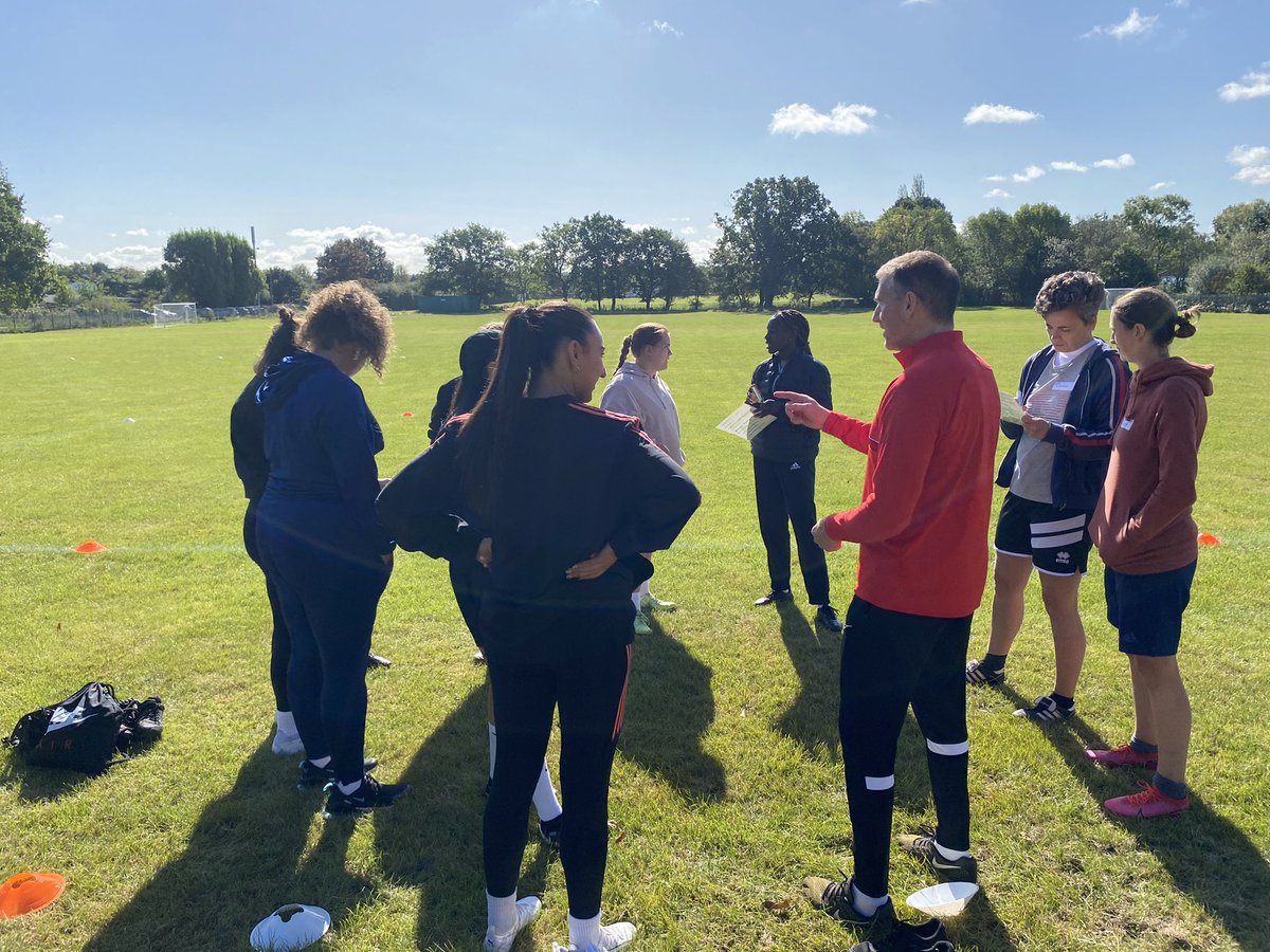 Streets_72's tweet photo. I got to work with &amp; alongside so many inspirational people today in Greenwich as part of the #100FC coaching programme

In photos;

▪️Mentor mate Rudy
▪️Our practical coaching group
▪️Estelle leading group
▪️Coaching qualities

Top collaboration 😊⚽️

@LondonFA @AmateurFA https://t.co/fEt7FwV42y