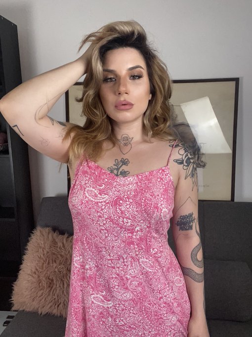 Streaming live now! https://t.co/HtJcd529Wj https://t.co/sKIoCVY04y<a href="/tag/tattoomodel"class="tags"><span>#tattoomodel</span></a><a href="/tag/seethrough"class="tags"><span>#seethrough</span></a><a href="/tag/alternative"class="tags"><span>#alternative</span></a><a href="/tag/tryonhaul"class="tags"><span>#tryonhaul</span></a>