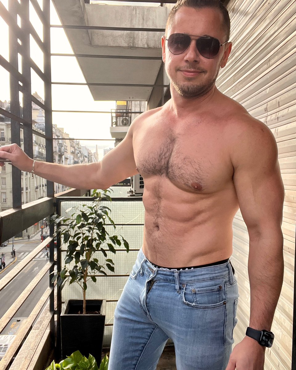 danwelden's tweet image. #HappySpring! It’s officially #Spring2023 here in #buenosaires 🎉