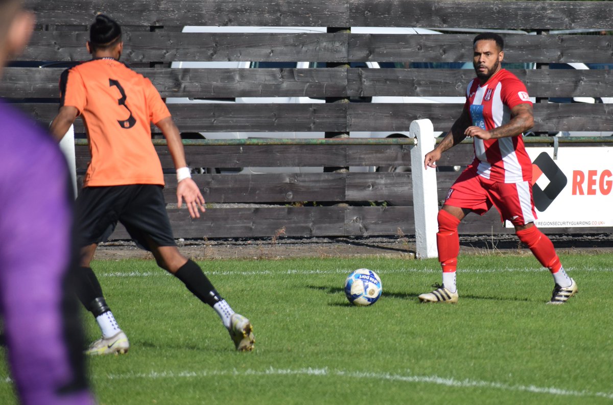 trickieclarke16's tweet photo. @AshleyMarvin7 Great to have you back @Romulus_fc ๐ https://t.co/OsR3jR7oQw
