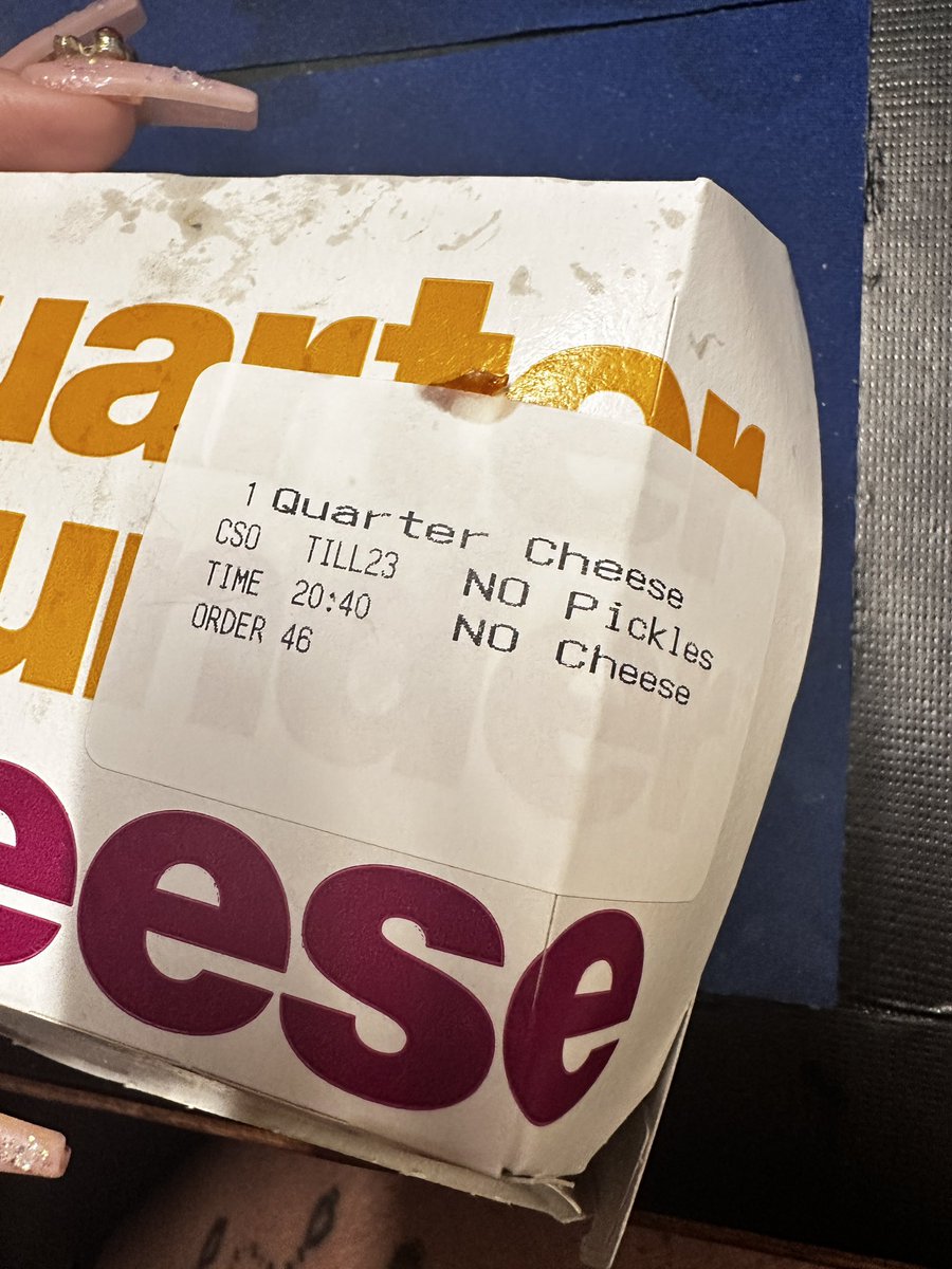 __itsgeorgia's tweet photo. @McDonaldsUK this has ruined my whole day, asked for no cheese, sticker specifies no cheese, but the burger has cheese. 😭 https://t.co/ATDGCN4FxF