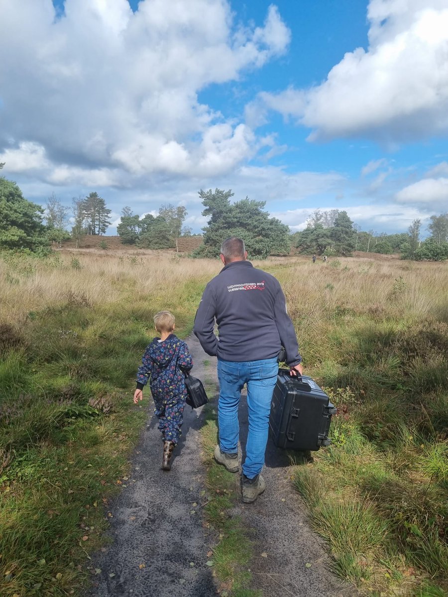 Helispotter_NL's tweet photo. Een heerlijke middag op pad….. Mooie Drone vluchten gemaakt op de Heide van Leusden en Bossen te Doorn. Prachtige natuur….. #phantom3standard #dronepilot #natuurdrone #dronephotography #dronevideo https://t.co/7Ye4DZhwlB