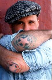 This Tuesday the 26th is the AMAZI G <a href="/garyjulesmusic/">Gary Jules</a> LIVESTREAM. please click below for info and tix. 
viddd.co/v/18JQeK