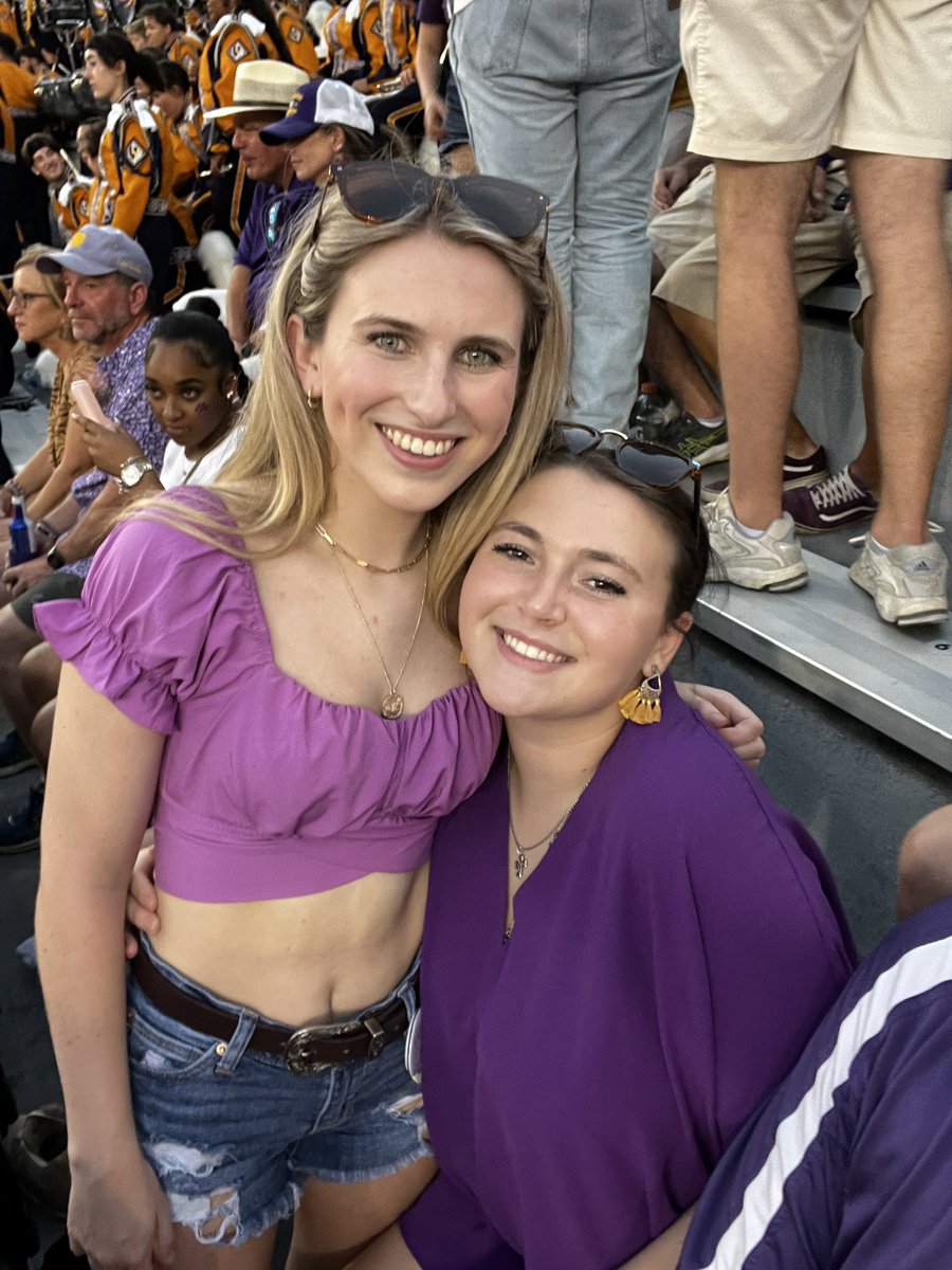 kpscrna's tweet photo. #LSU https://t.co/9LJlbr98Mk