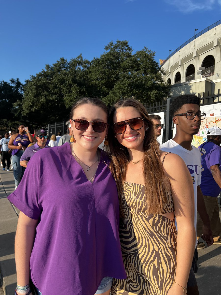 kpscrna's tweet photo. @LSU #LSU https://t.co/5jNK8IkrsV
