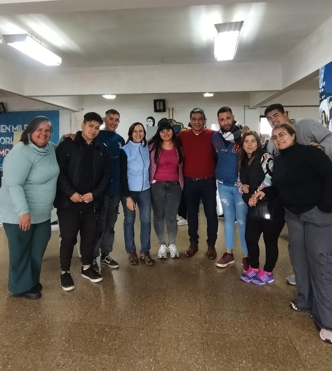 LdSTHurlingham's tweet photo. 👉🏼 En el día de hoy estuvimos presentes en el plenario con @jesusescobarnqn y @silvia_saravia
🔵 Las áreas de Sur, Educación y nuestras referentes Mónica López y Carolina Juárez participaron del mismo.
#plenario #JesusConVos #LibresDelSurTerritorial #SilviaSaravia https://t.co/83Yg4QkmJ6