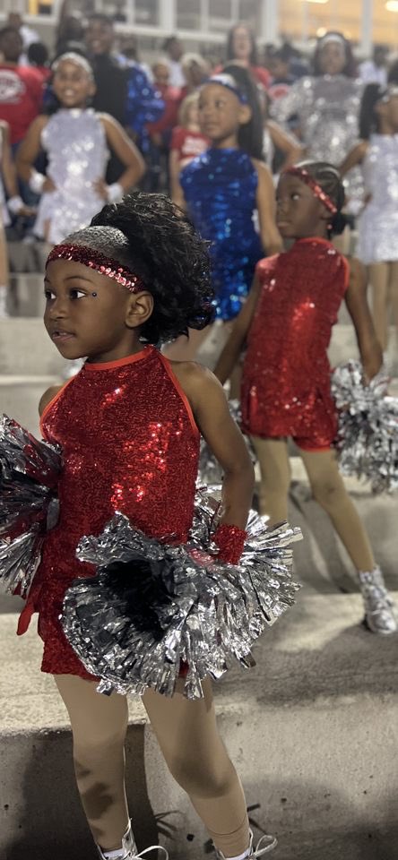 Robinviews's tweet photo. No such thing as too young to perform when youโre @apsBAMOAcademy ๐ฆ
๐ฆ
๐ฆ
#clusternight #MJJ @apsupdate https://t.co/O7XDyY7VMi