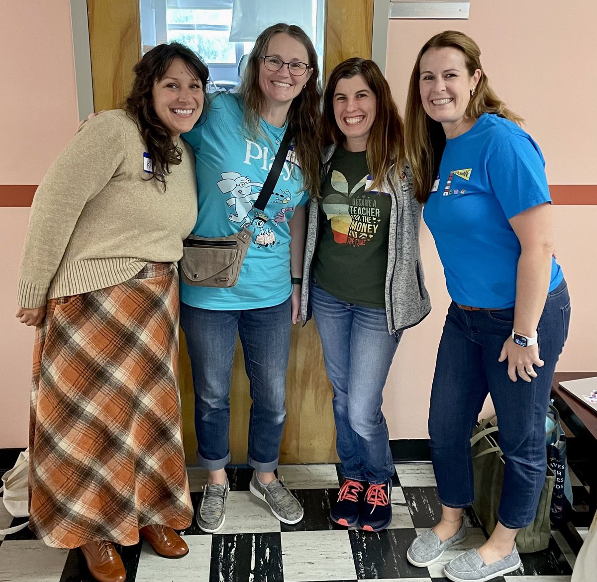 Attendees and a facilitator at today’s <a href="/nerdcampnne/">nErDcampNNE</a> 📚Way to go, Great Falls staff!! 🙌💕