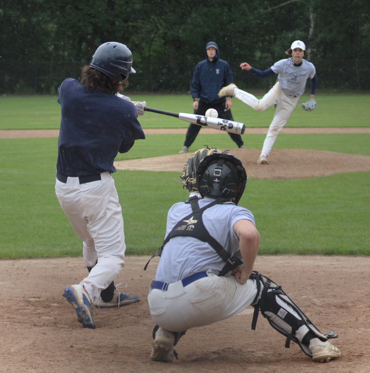 Baseball Escape tweet media