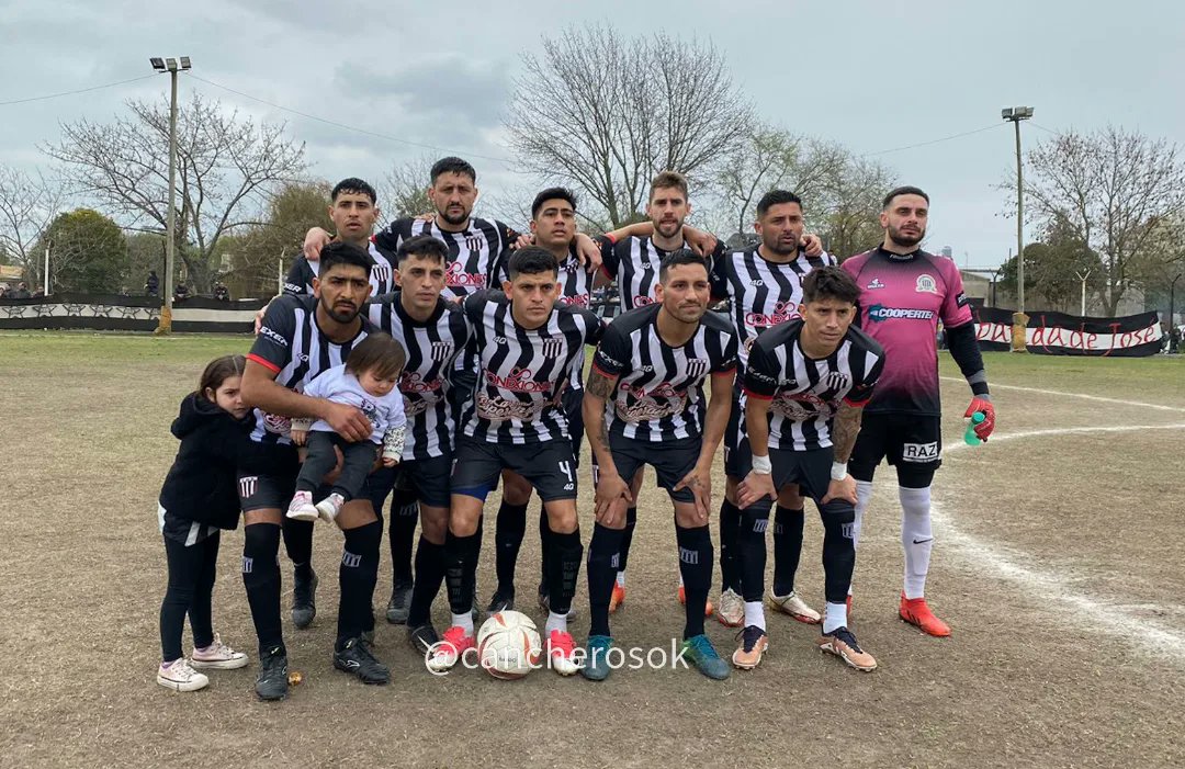 #LigaA #Fecha1 | LA CEBRA LE GANÓ AL DECANO

En uno de los mejores partidos de la fecha, <a href="/Estrella_Bsso/">Club Estrella de Berisso</a> le ganó a <a href="/EvertonLaPlata/">Everton La Plata</a> por 1-0, con gol de Garibaldi a los 36' de la primera etapa. 

📸 <a href="/aguscoto_/">agus coto</a>