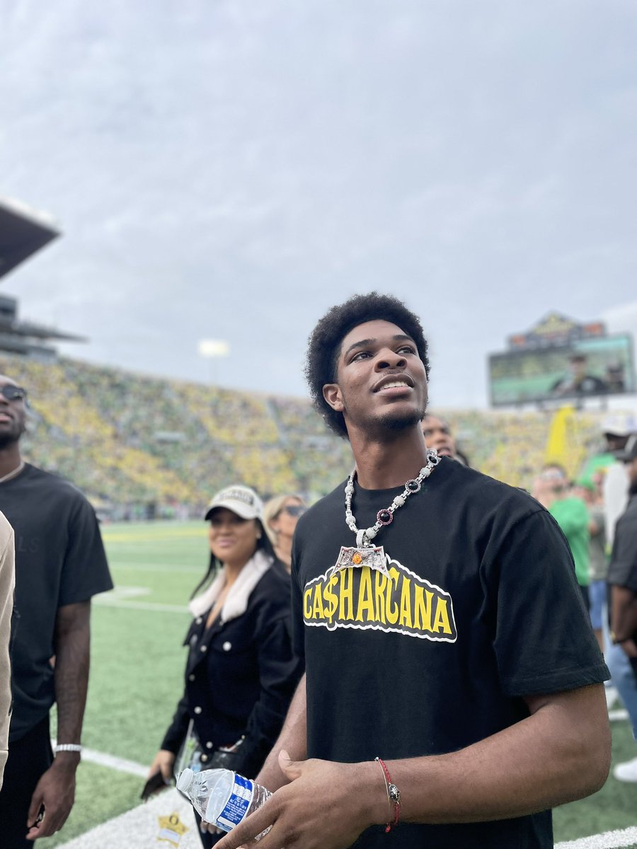 trailblazers's tweet photo. at the O 🦆 https://t.co/0rPvjDvpGW