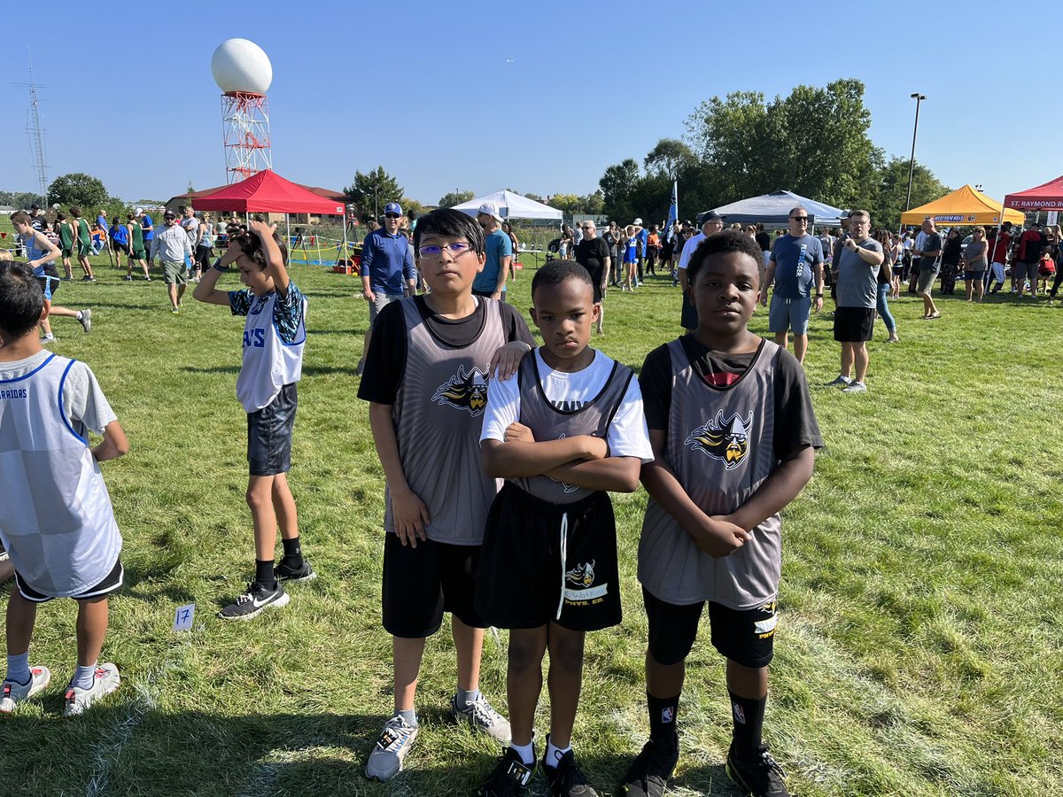 AVM Cross Country at the Westville Hills Cross Country Invite! Lots of personal bests today! Keep up the great work! #beelite