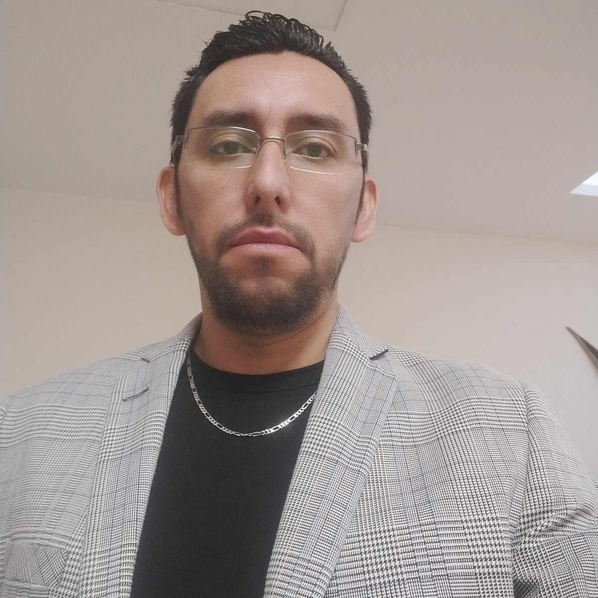 Jorge_OS_69's tweet photo. #NuevaFotoDePerfil https://t.co/8B5qA39wTR