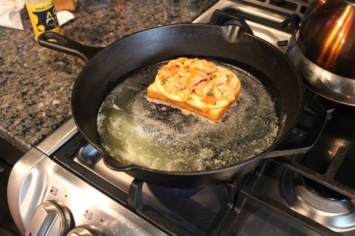 Premiere_Properties tweet media