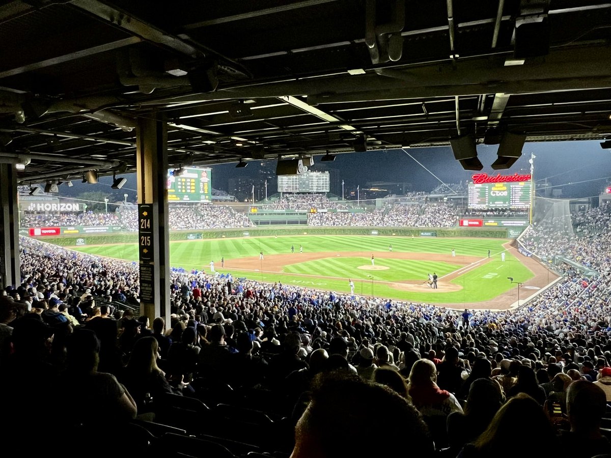FotoBudz's tweet photo. Really enjoyed watching the @ChicagoCubs vs the @Pirates 9/21/23 #chicago #chicagocubs #MLB #bucketlist #vacation #WrigleyField https://t.co/rfWqUxj3X1