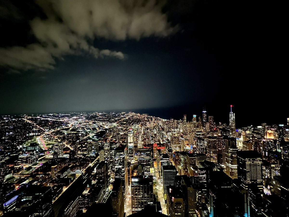 Finally got to visit the #ledge on the 103rd floor of #WillisTower in #Chicago 9/18/23 8:30pm  
#bucketlist #skyscraper #tourism #dontfall #searstower