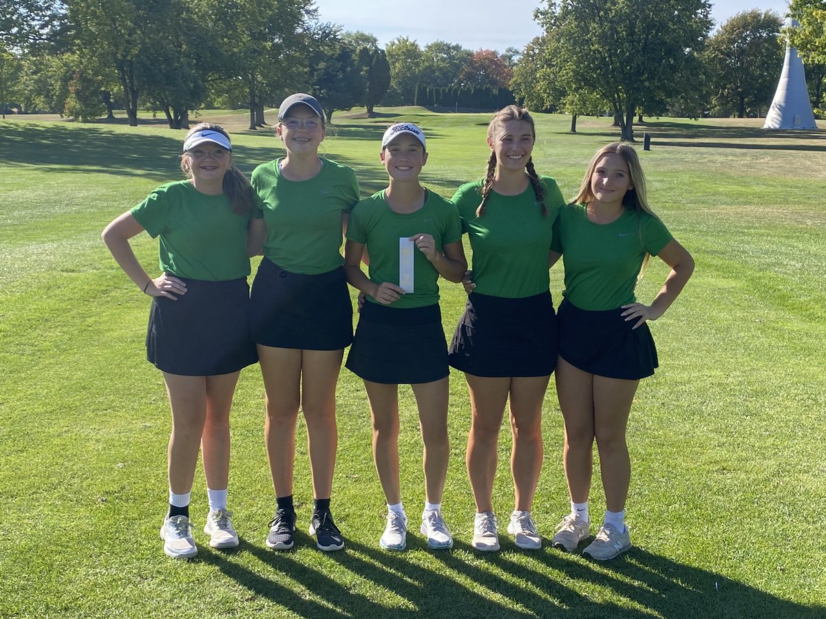 YorktownGolf's tweet photo. KAYLEIGH IS GOING TO THE @IHSAA1 STATE FINALS

Our senior Kayleigh Agugliaro’s 73 (+1) was the third best score on the golf course today. Kid BALLED out!

Congrats to @GirlsGolfHSE 🏆 (313), @MillerGirlsGolf (313), and @New_Pal_Golf (345) on advancing as teams.

Fun group of 🐯s— https://t.co/30Hc32e76K