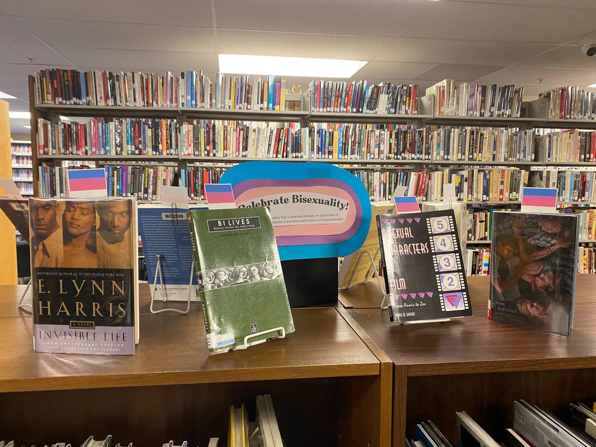 Q_Library's tweet image. Happy #BiVisibilityDay!
