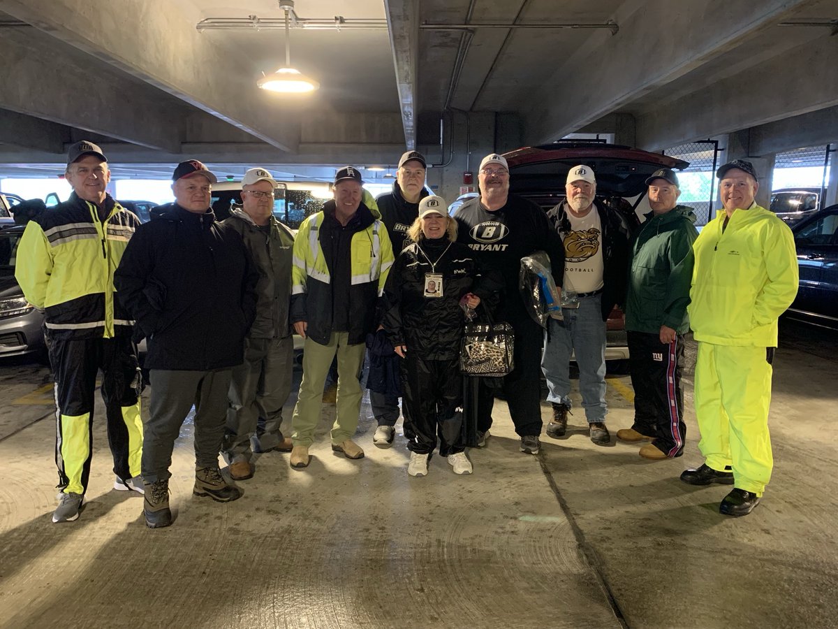 bmcnish76's tweet photo. We braved the elements &amp; the ⁦@BryantUFootball⁩ Bulldogs came up with an exciting OT win at Princeton!! So Proud of ⁦@mcnish_mike⁩ &amp; his teammates!!!  Also so thankful for my Brothers &amp; Several of my Old Teammates who were there to support Michael !! Go Bulldogs !! https://t.co/ih0BIz3Zrv