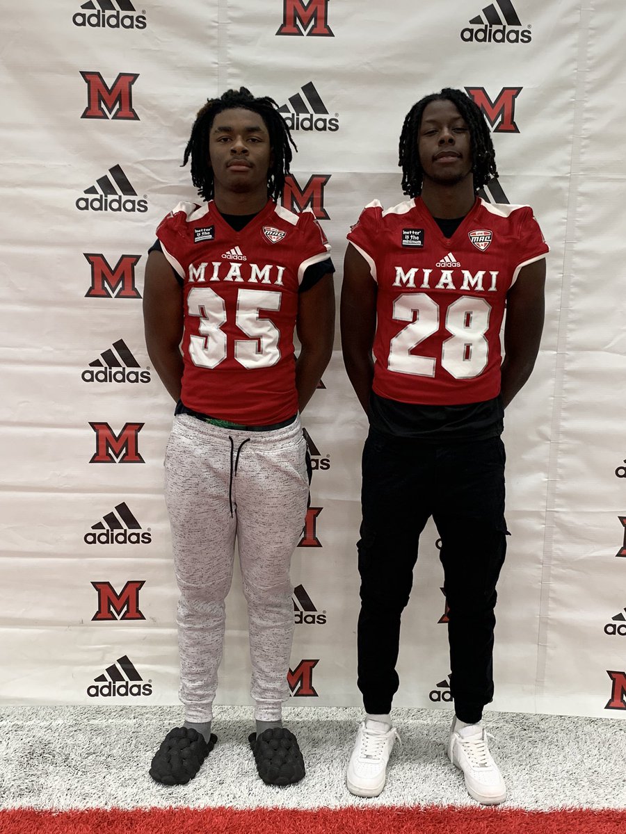 _brycegriffin's tweet photo. Thank You @MiamiOHFootball For The Amazing Game Day Experience @Martin_Miami_HC @kassq17 @RedHawksRecruit @CoachBigPete @EDGYTIM @DeepDishFB https://t.co/pYO9WxoP4o
