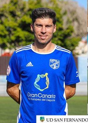 emmanuelrf's tweet photo. Los canarios llegan invictos al partido y ya demostraron en Matapiñonera de lo que son capaces. 
2 veces remontaron un marcador adverso (cuando ya jugaban contra 10). 
👀Ojo a su central, Stephane Serbourdin, lleva 3 goles. Peligro a balón parado. 
Apuestan por defensa de 5. https://t.co/FRJRHtzKUC