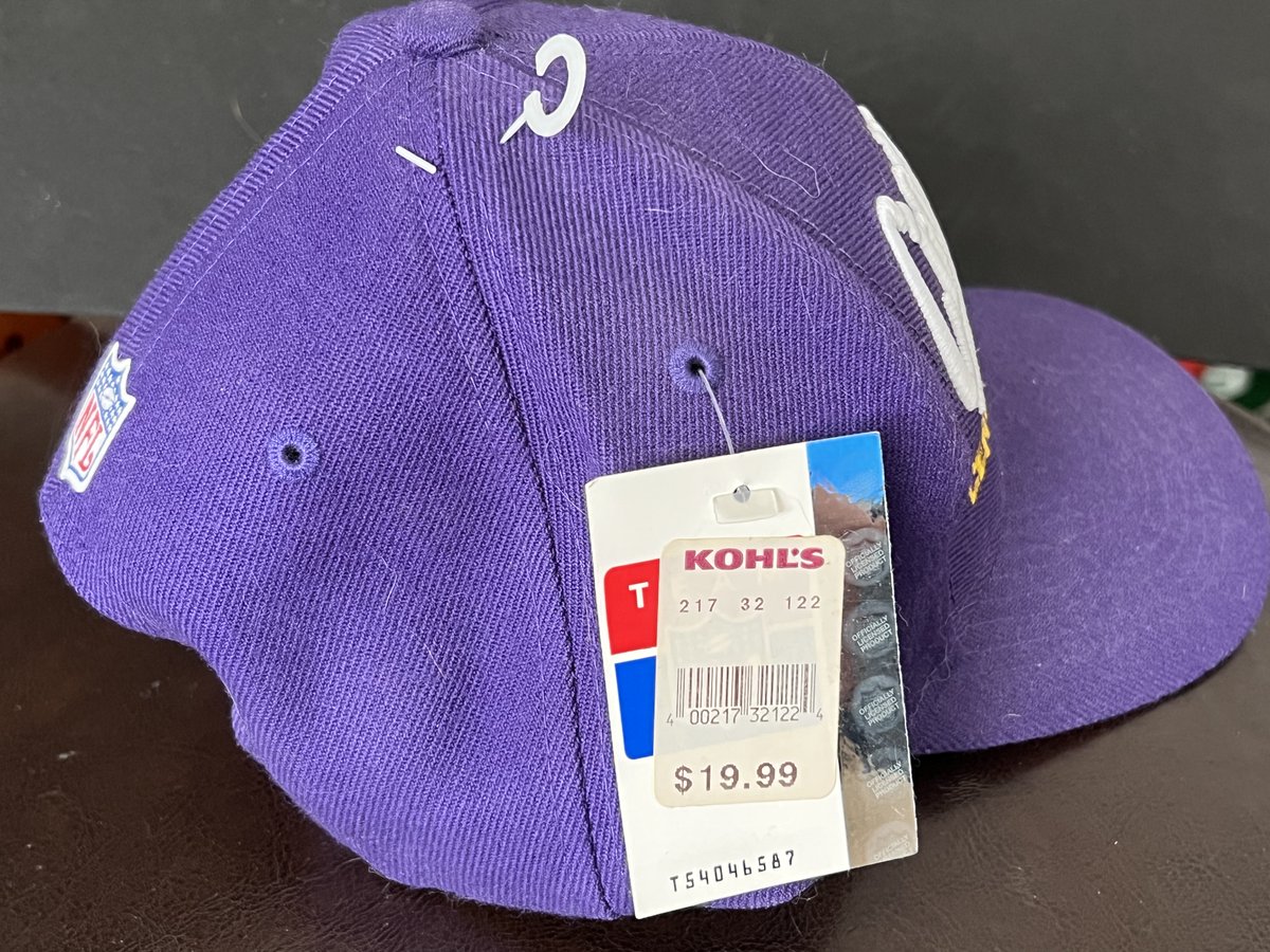 GAME DAY GEAR #MNVikings Purple Snapback Hat Cap NFC Champions #VINTAGE2000 NFL Football NWT #football #gamedaygear #sportsgear #snapback #baseballhat #baseballcap #NFL #Minnesota #MinnesotaVikings #PurplePride #PurpleReign #GameDay #sports ebay.com/itm/2664237731… #eBay  @eBay