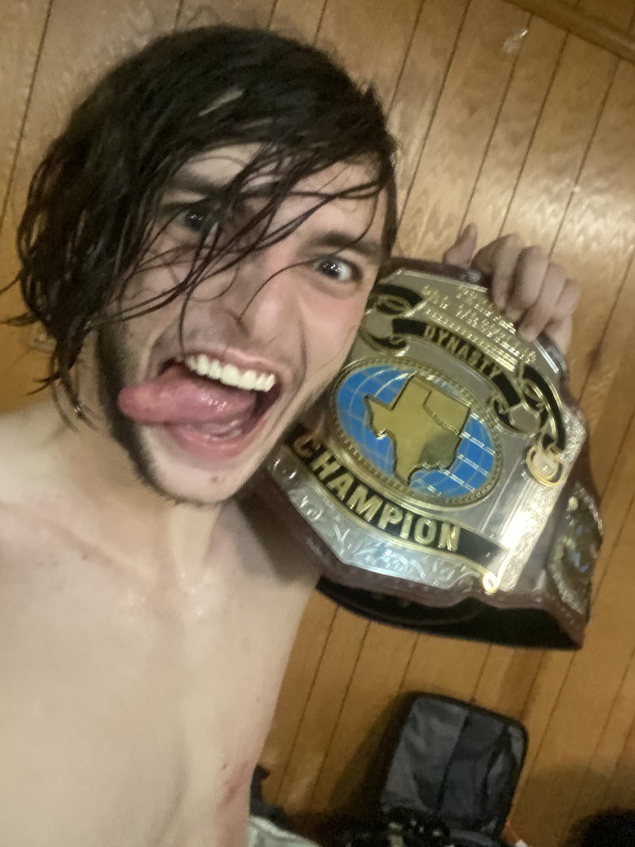 Your INAUGURAL @TexomaPro Dynasty Champion 🤣🤣🤣 Come get a little taste of #Madness 🤣👹😜😈🤣 #themadprince #laughitoff #FirstChamp #AndNEW #TexomaPro