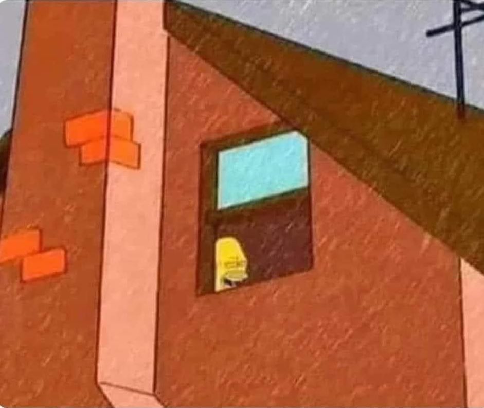 El vato que se empeda solo en su casa