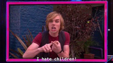 no context sitcoms ☮︎ 🍉 tweet media