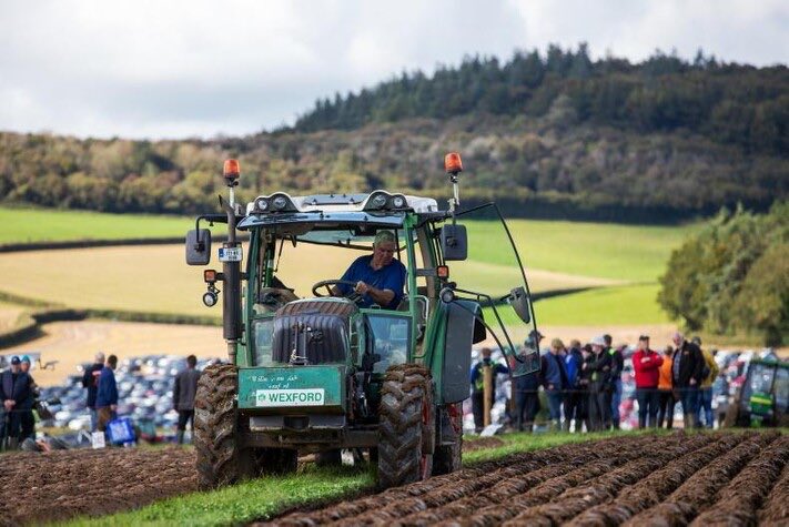 Have you ever gone to the National Ploughing Championships?… and we mean out to the fields! Our photographers went out and here is what it was like this year!

Watch: our photographers capture some of the ploughing competitors

farmersjournal.ie/watch-our-phot…