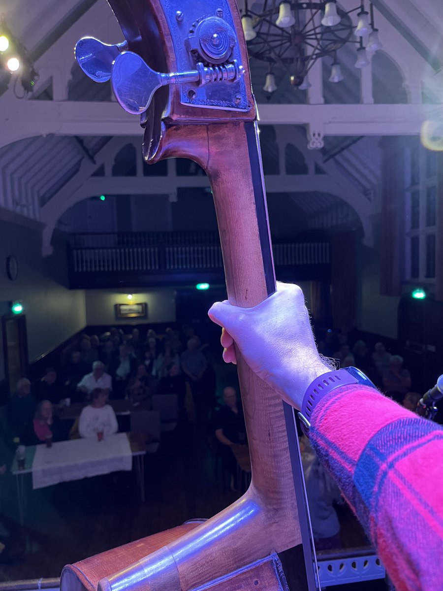 Being visually impaired you start to forget that other people can see AKA you quit caring that they can see. On stage at Edgeworth Folk Club last night. Capacity crowd. All I could see was the bass &amp; the pretty roof. Great gig. Good time for a bass selfie?! #AppleSellers