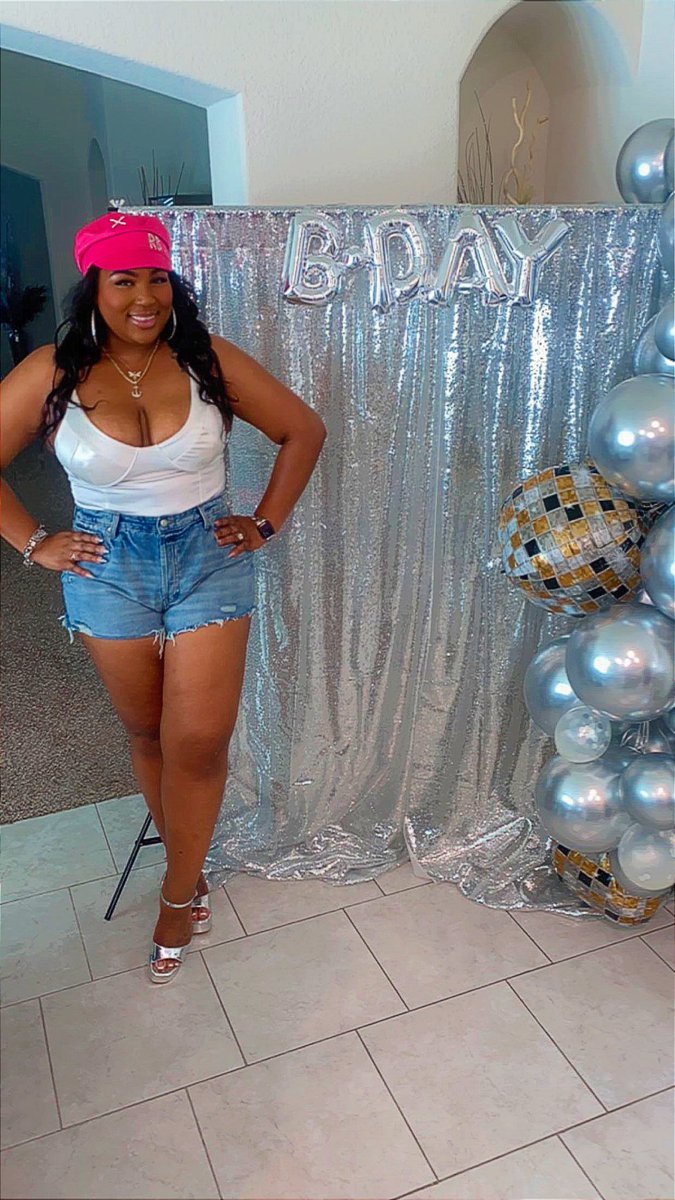 DOUBLE__AYE's tweet image. I wanna go where nobody's been….
Have you ever had fun like this 🩶🪩🐝💕
#cuffit #RENAISSANCEWorldTour