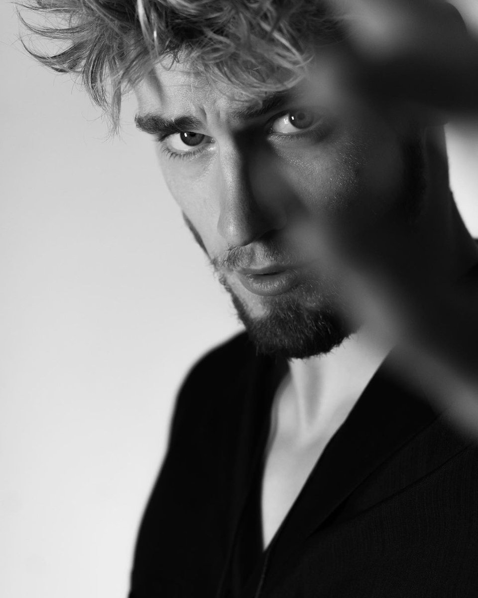 ✵    　 　 ✧
 * 　　✷   　　　　✦
✵　 ˚     𝚂𝚎𝚍𝚞𝚌𝚝𝚒𝚟𝚎 𝚂𝚞𝚗𝚍𝚊𝚢  ✺