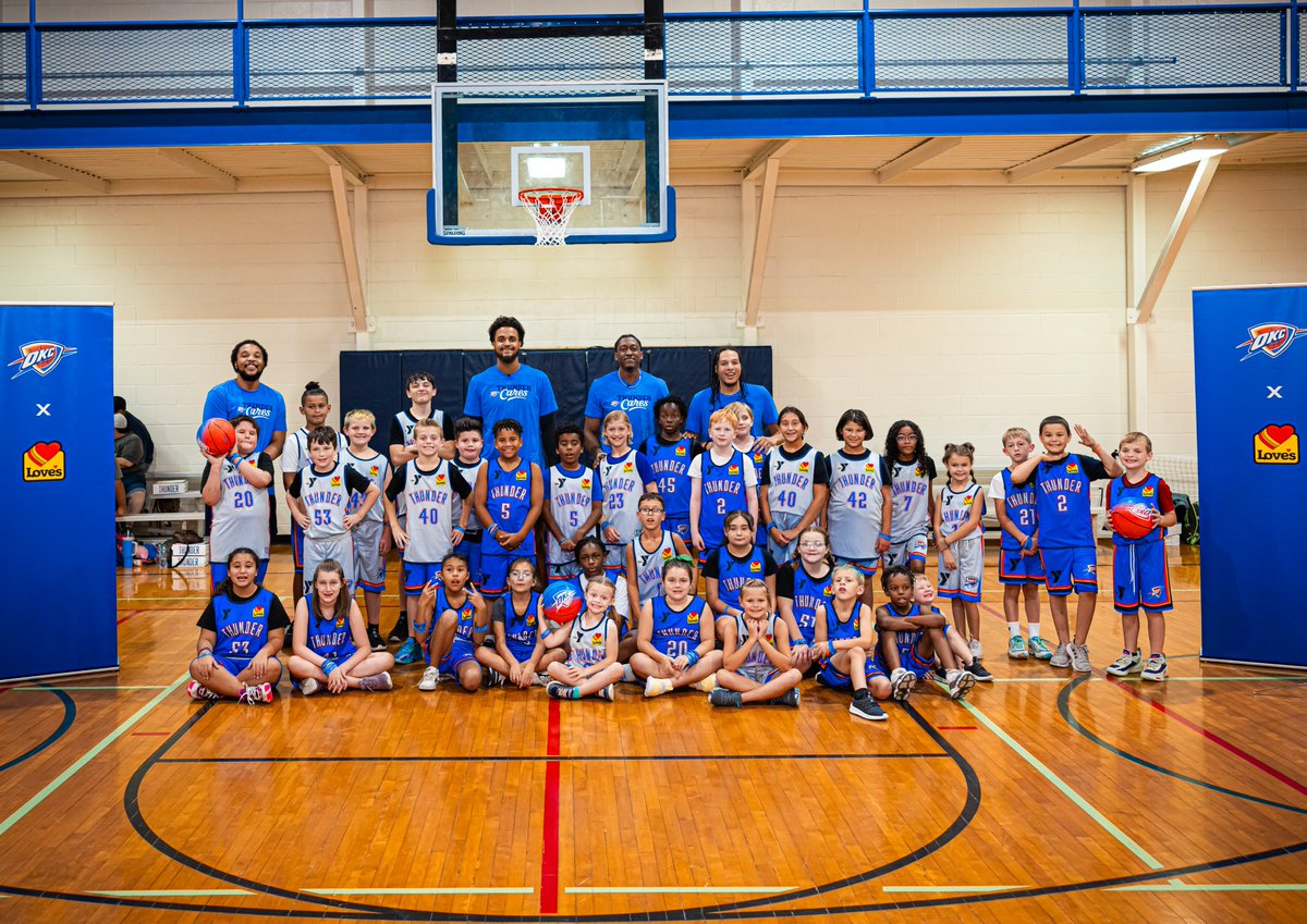 32 youth basketball athletes from around the state had their own Media Day today at the @YMCA of Greater Oklahoma City and received scholarships from <a href="/LovesTravelStop/">Love's Travel Stops</a> to play in the YMCA Thunder League this season! ⚡️

<a href="/jdubwttp/">therealjalenwilliams</a> and <a href="/ThisIsJRE/">Jeremiah Robinson-Earl</a> surprised these athletes to coach