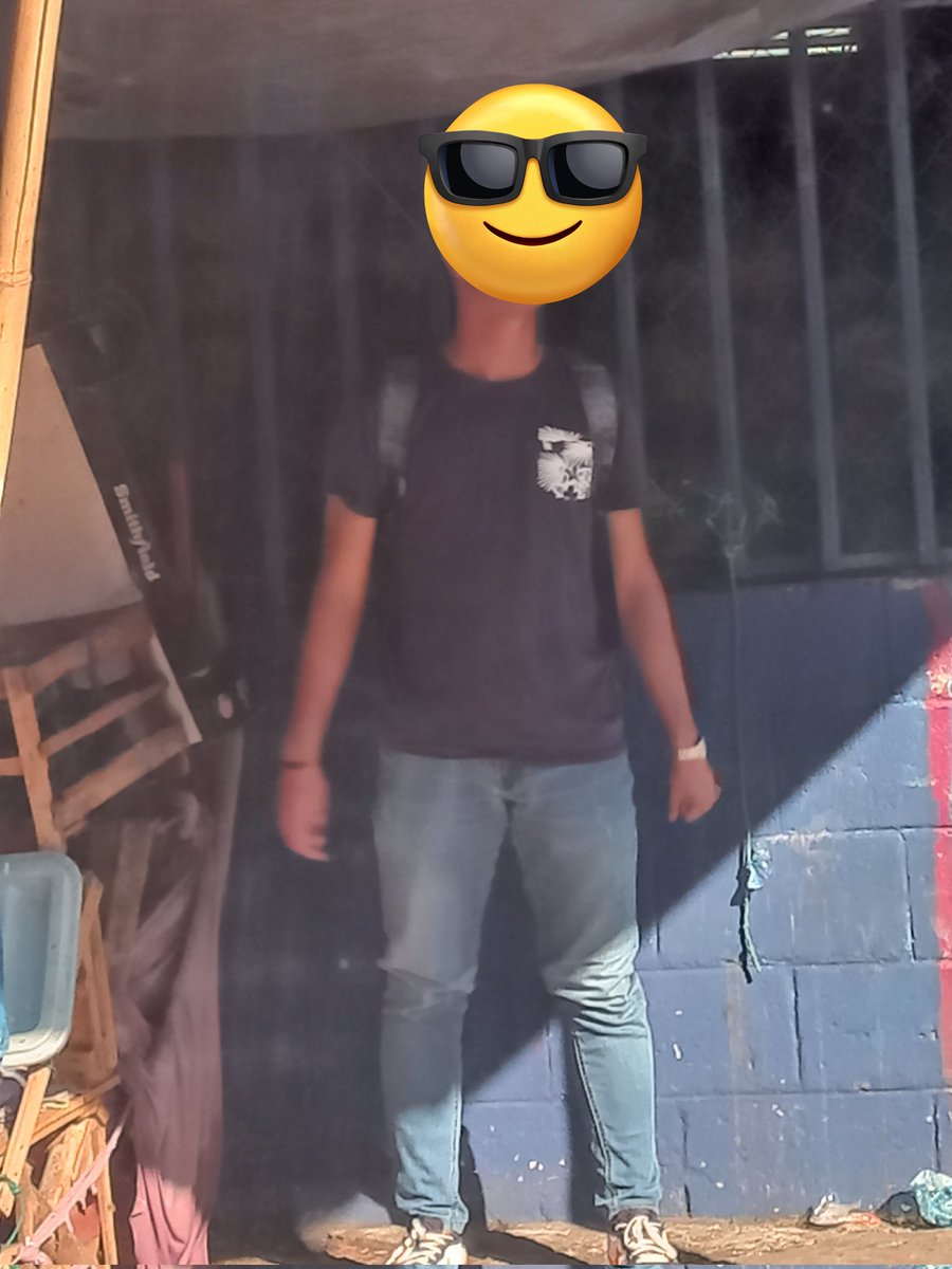 EXPERIENCIASSV's tweet photo. CONVECIENDO AL CHACAL POR LA TIENDONA https://t.co/2JIRSA4Pzz