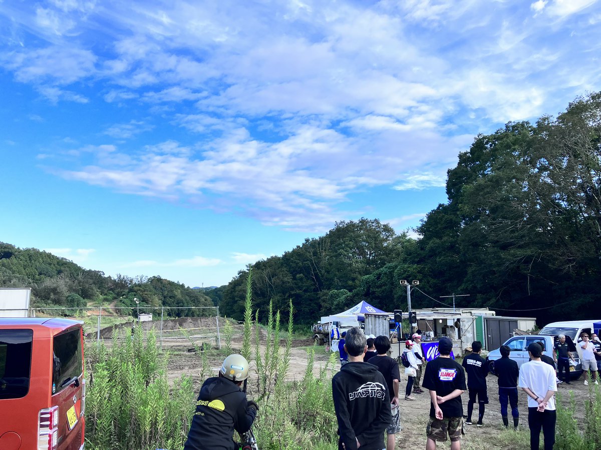newbirnie's tweet photo. 今年の近畿モトクロス選手権も下市で最終戦
ベスコンやし怪我なくよろしくお願いします〜😙 https://t.co/SkbJVtlkG5