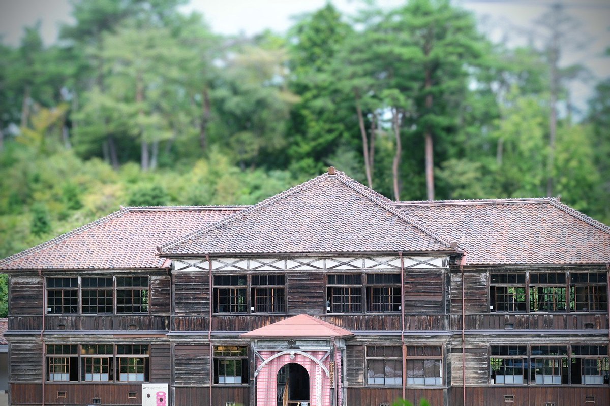yuuki_cluster's tweet photo. 【岡山】旧吹屋小学校（mt school）

#キニナッタ #高梁市 #mtproject https://t.co/StQnurM6vV