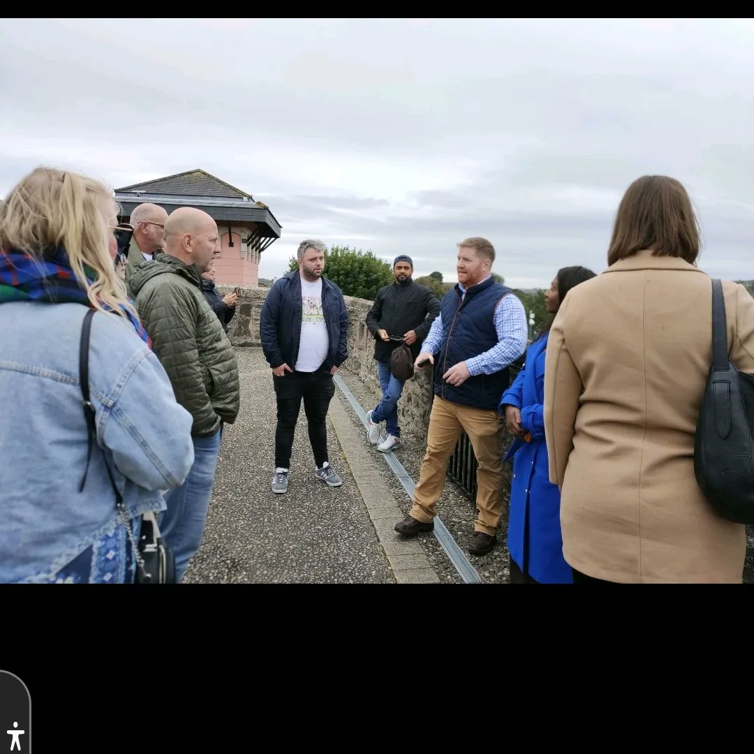 Toursofderry's tweet image. It was an absolute pleasure to show off our beautiful city to these UK imbound group of tour operators. #toursofderry #VisitDerry