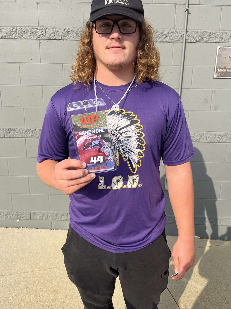 gabekohl44's tweet photo. Thank you @CoachHolleyCU and @piofootball for having me out for a game day visit today. They got the W 70-23. I had an amazing time can’t wait till next time! @Hono_Football @TVanschelven @BraydenLs75 @DrakeEmanuel2 https://t.co/F01t5NVqNc
