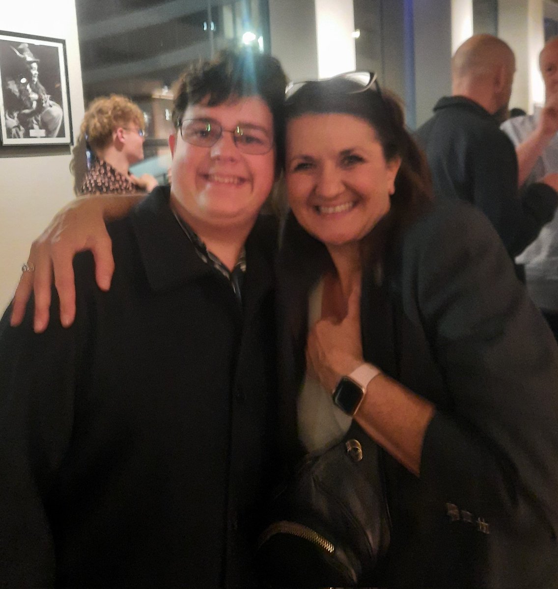 Had a great night <a href="/BirminghamRep/">The Rep</a> watching <a href="/Sinatra_Musical/">Sinatra Musical</a> What a man, what a singer and what a show!! Great to see you again @buckland_dawn you were incredible 💖