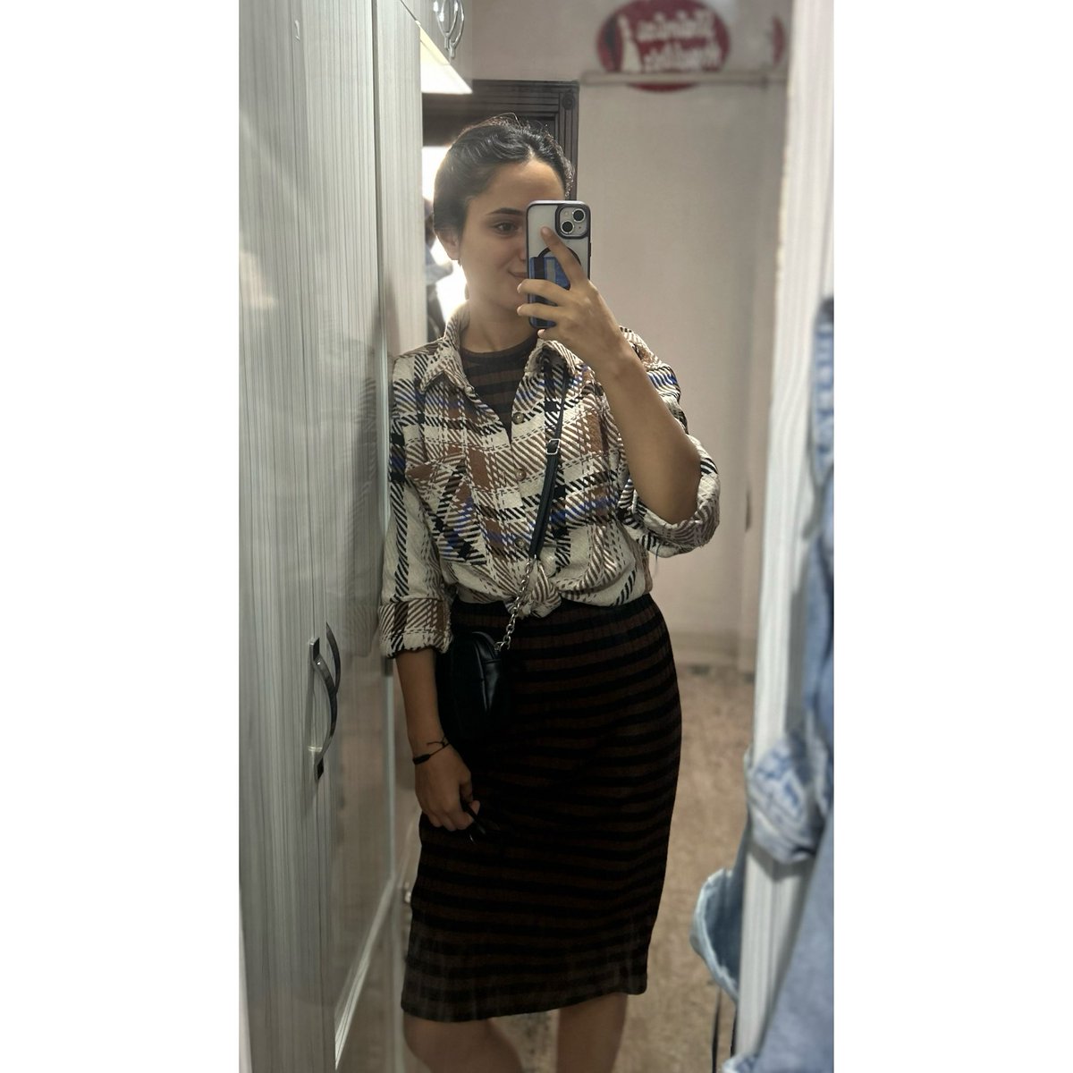 gamzekaplanerr's tweet photo. Mirrors 🪞 https://t.co/GCKiGkOed7