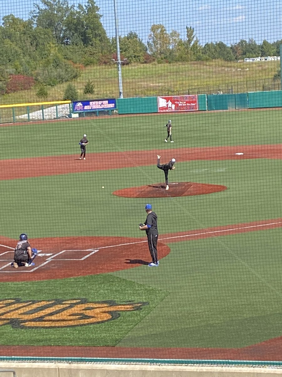 Riverhawk alum <a href="/ethenrobertss/">ethen roberts</a> getting action on the mound for <a href="/NIACCBaseball/">NIACC Baseball</a>