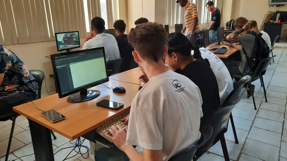universidad_uci's tweet image. #Hoy nuestra universidad fue sede del Clasificatorio a la Final Regional del #ICPC2023. Decenas de equipos han competido en esta eliminatoria, persiguiendo el sueño de escalar niveles hasta llegar a la Final Mundial. ¡Felicitaciones y éxito en su camino hacia la final! #SomosUCI