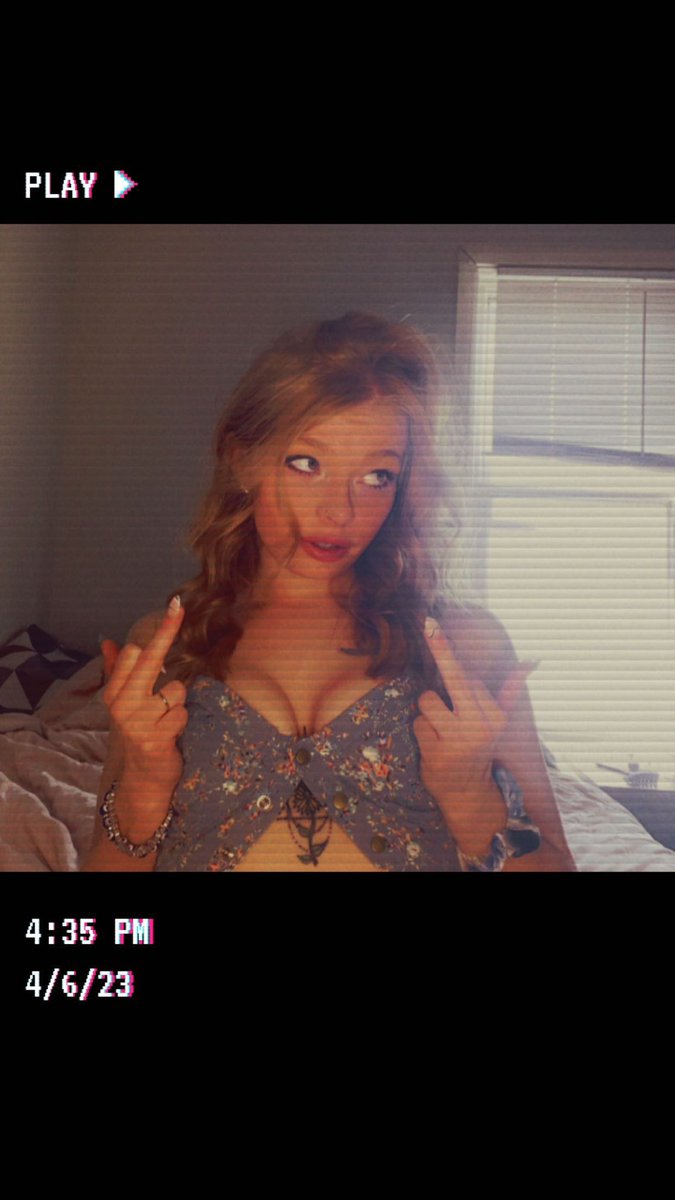 goddessgingr's tweet photo. Added new #content to my #onlyfans and made my page #free for the next few days😘 cum check it out😉 link in bio #LinkInBio 
#tattoo #ginger #nsfw #paypig #spoilme #IREvRSA https://t.co/z4CBz4SWDx