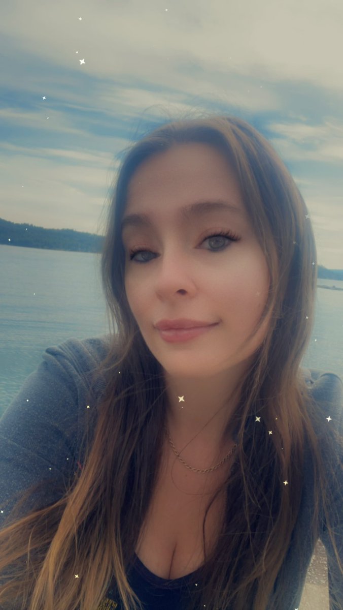 Had an amazing day outside!! Took a six mile walk and enjoyed nature and the beautiful scenery! 🌲🌞⛰️ #sunshine #NorthIdaho #nature #beautiful #selfie #amazingday