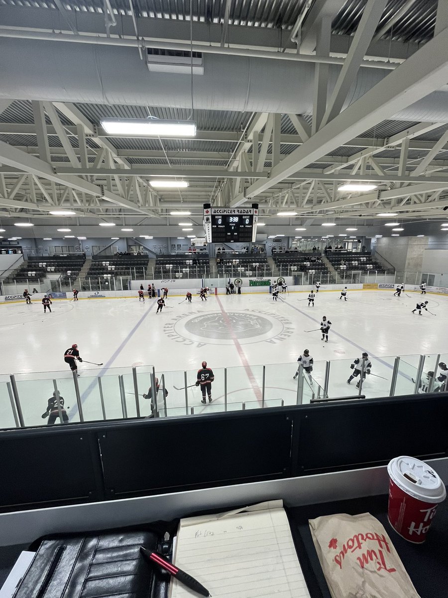 Catching some #OMHA u16 pre-season hockey tonight in Pelham. A rare matchup between STA and Fort Erie International Academy. 

@TheScoutDotCa 
#ohl #ohldraft #ohldraft2024 #ohlcup #ohlcup2024 #omha #GTHL #alliance #HEO