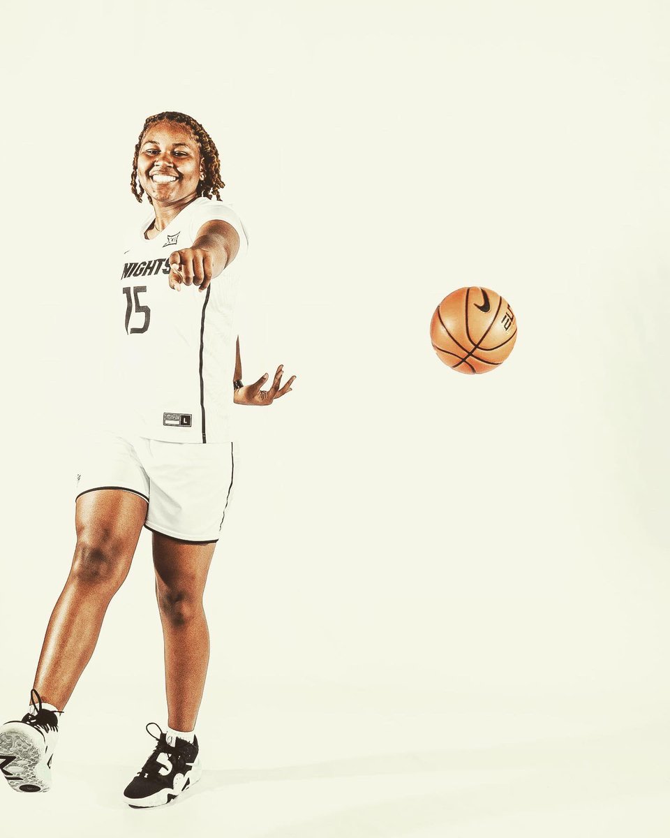 Summer Yancy (@yancysummer) on Twitter photo Go Knights ??? #notcommitted
Thank you <a href="/UCF_WBB/">UCF Women's Hoops</a> for an amazing official visit !!
<a href="/vicwilli/">VWBACERTIFIED</a> <a href="/LSN_LadyBroncos/">LSN Lady Bronco Basketball</a> <a href="/MissouriPhenom/">Phenom Basketball</a> Go Knights ??? #notcommitted
Thank you <a href="/UCF_WBB/">UCF Women's Hoops</a> for an amazing official visit !!
<a href="/vicwilli/">VWBACERTIFIED</a> <a href="/LSN_LadyBroncos/">LSN Lady Bronco Basketball</a> <a href="/MissouriPhenom/">Phenom Basketball</a>